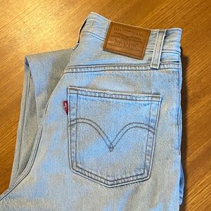 Levi’s Ribcage Straight jeans sz 25